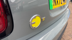 MINI Hatchback 135kW Cooper S Level 3 33kWh 3dr Auto Electric Hatchback